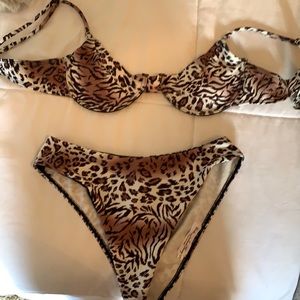 High waisted padded leopard print bikini